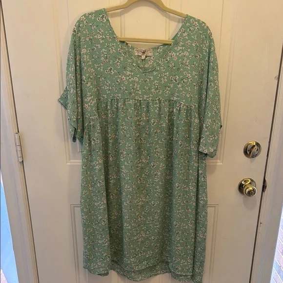 Haptics Mint Floral Dress - Picture 2 of 9